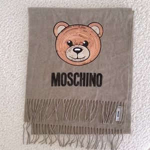 Moschino Scarf